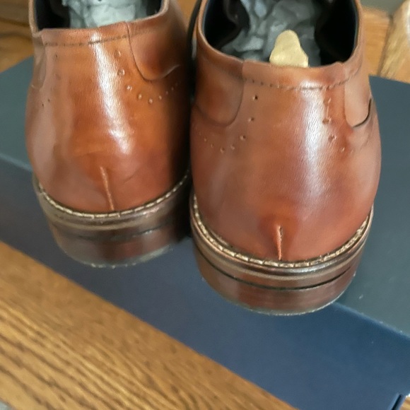 Grand OS Cole Haan Perfect used condition. Used 3 hours. Non smoker no pets. - Picture 3 of 4
